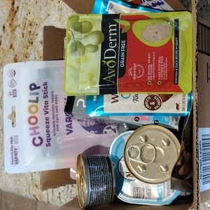 Avoderm Wellness Core Cat Food Treats Assorted 5 lbs NEW